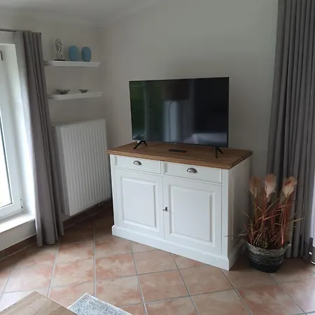 Wiesenstr_ Werder 公寓 *