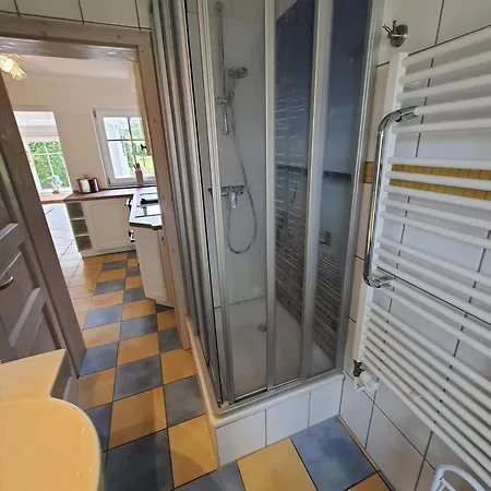 Wiesenstr_ Werder 公寓 *